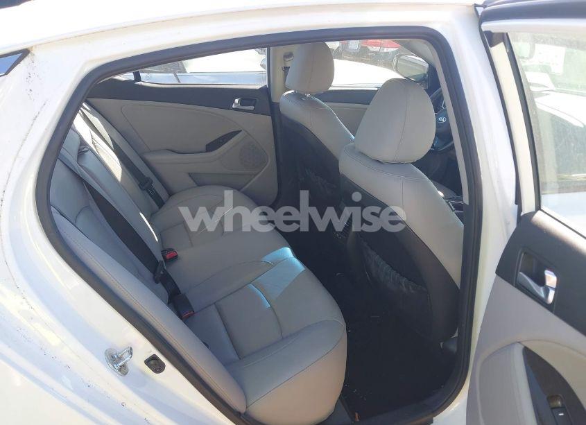 Photo 8 of 2015 Kia Optima EX (VIN 5XXGN4A79FG435609)