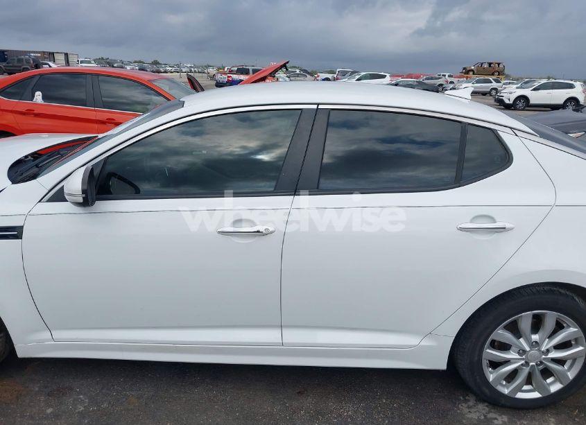 Photo 15 of 2015 Kia Optima EX (VIN 5XXGN4A79FG444858)