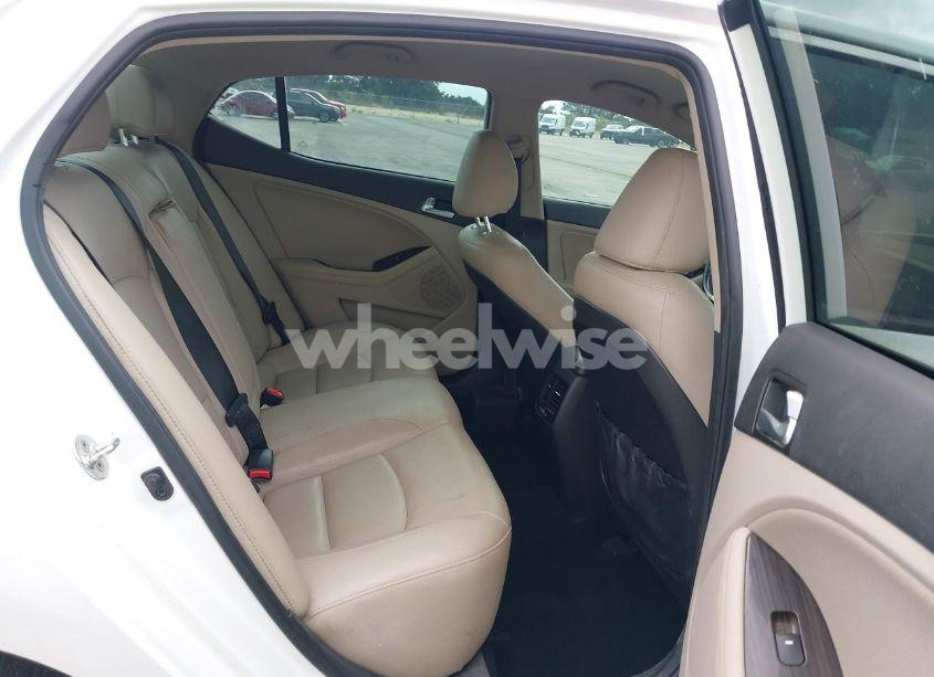 Photo 8 of 2015 Kia Optima EX (VIN 5XXGN4A79FG444858)