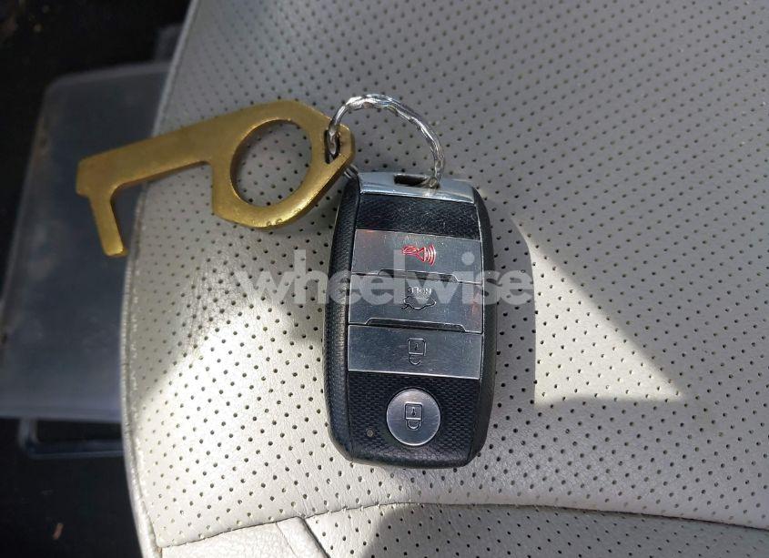 Photo 11 of 2015 Kia Optima EX (VIN 5XXGN4A79FG490416)