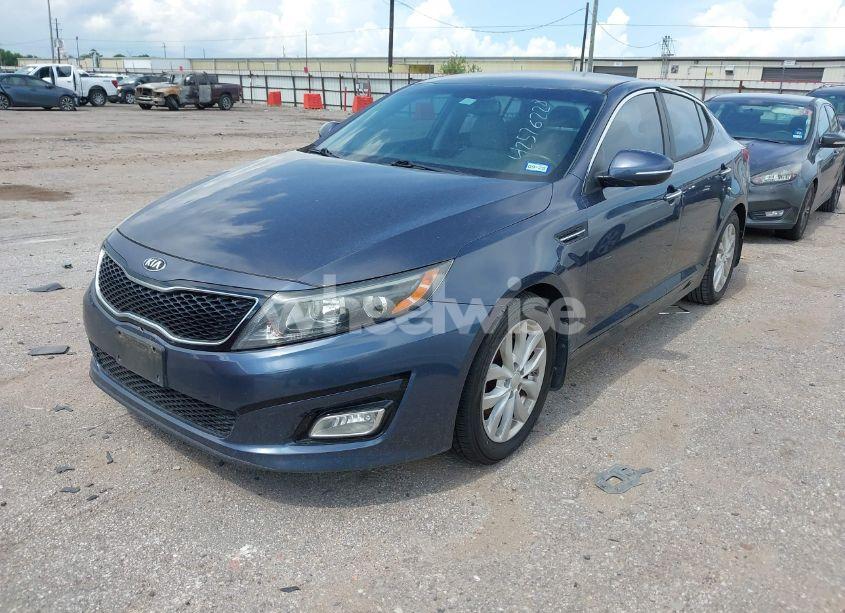 Photo 2 of 2015 Kia Optima EX (VIN 5XXGN4A79FG490416)