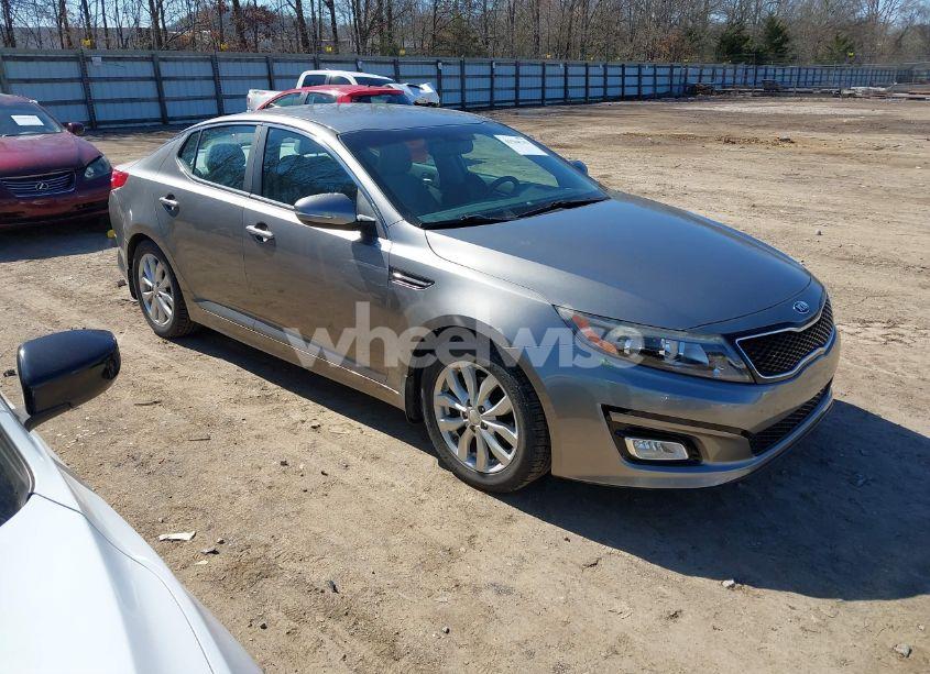 2015 Kia Optima EX (VIN 5XXGN4A79FG511605) main photo