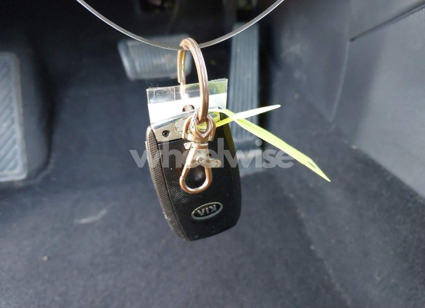 Photo 11 of 2015 Kia Optima EX (VIN 5XXGN4A79FG511605)