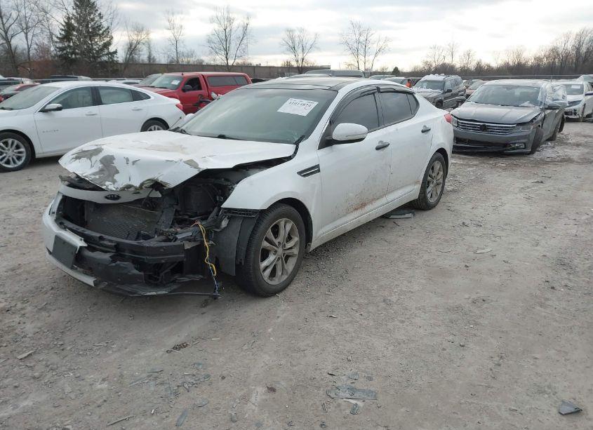 Photo 2 of 2012 Kia Optima EX (VIN 5XXGN4A7XCG038907)