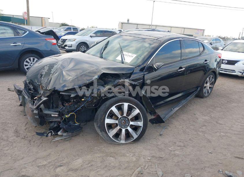 Photo 2 of 2012 Kia Optima EX (VIN 5XXGN4A7XCG088321)