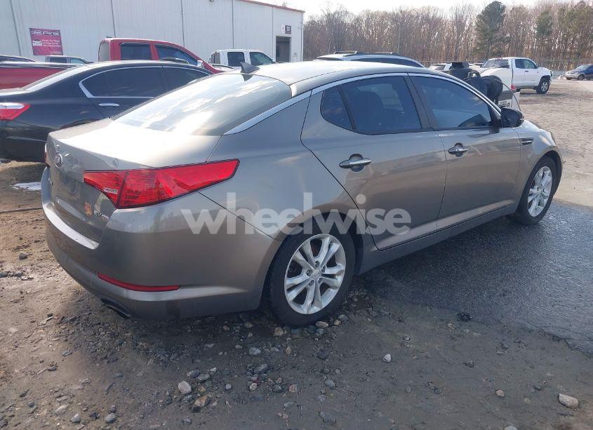 Photo 4 of 2013 Kia Optima EX (VIN 5XXGN4A7XDG104440)