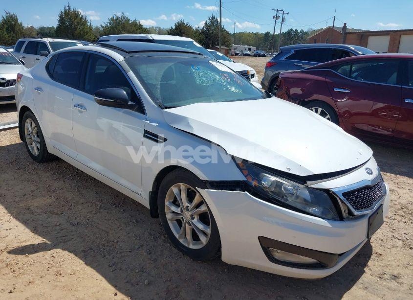 2013 Kia Optima EX (VIN 5XXGN4A7XDG120721) main photo