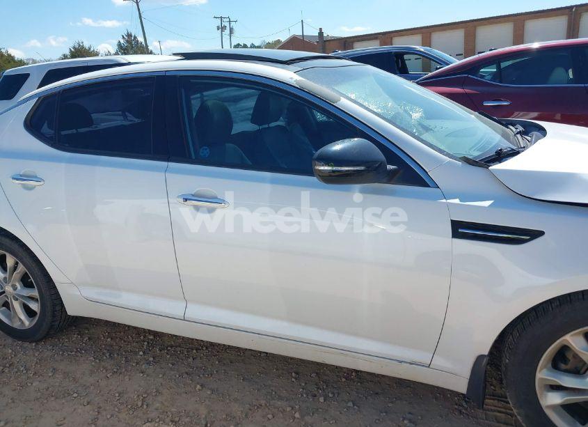 Photo 13 of 2013 Kia Optima EX (VIN 5XXGN4A7XDG120721)