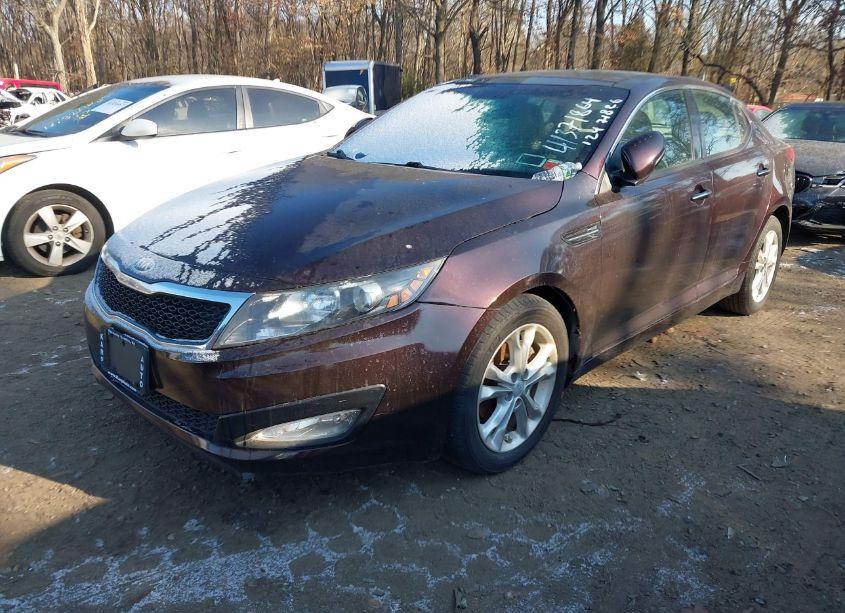 Photo 2 of 2013 Kia Optima EX (VIN 5XXGN4A7XDG126244)