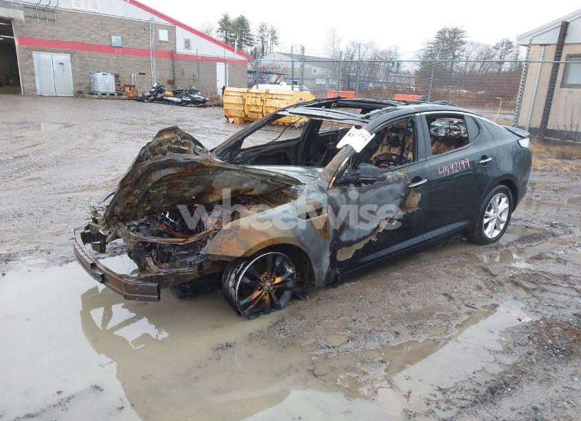 Photo 2 of 2013 Kia Optima EX (VIN 5XXGN4A7XDG150382)