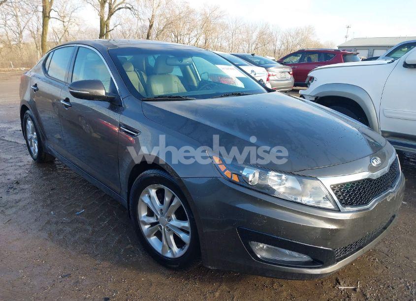 2013 Kia Optima EX (VIN 5XXGN4A7XDG152259) main photo