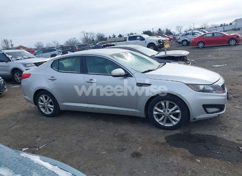 Photo 13 of 2013 Kia Optima EX (VIN 5XXGN4A7XDG158109)