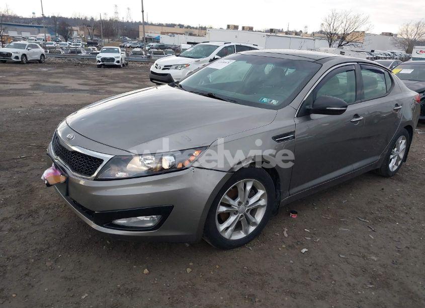 Photo 2 of 2013 Kia Optima EX (VIN 5XXGN4A7XDG189120)