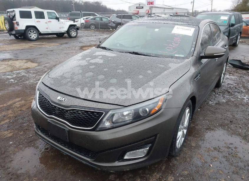 Photo 2 of 2014 Kia Optima EX (VIN 5XXGN4A7XEG269406)