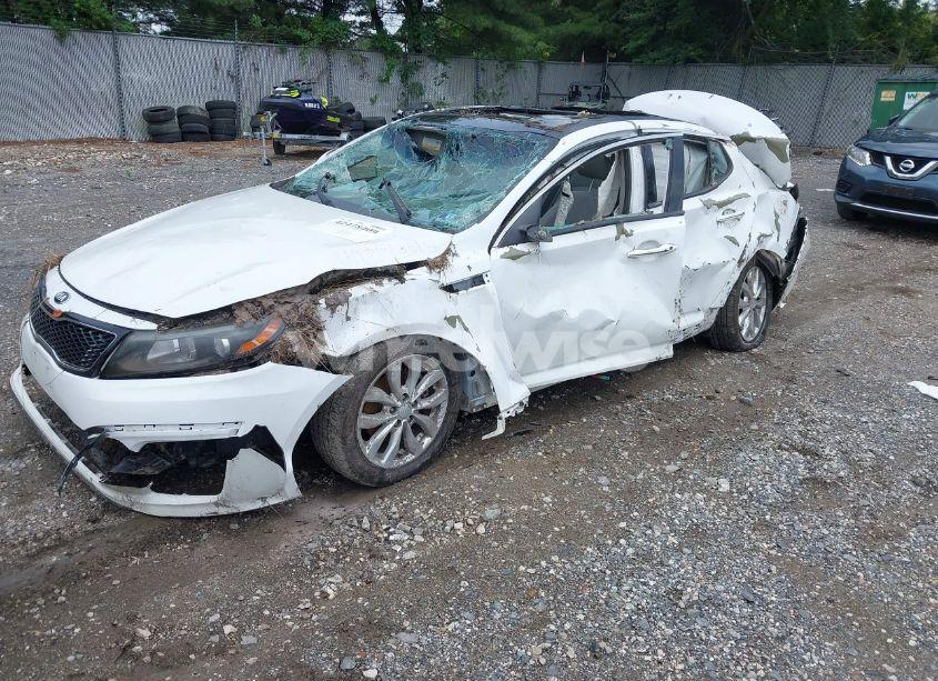 Photo 2 of 2014 Kia Optima EX (VIN 5XXGN4A7XEG274640)