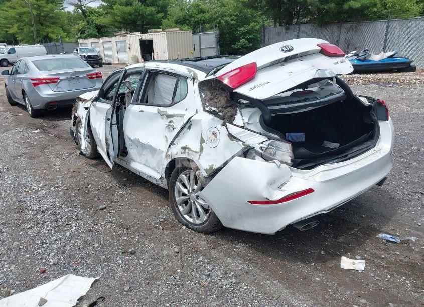 Photo 3 of 2014 Kia Optima EX (VIN 5XXGN4A7XEG274640)