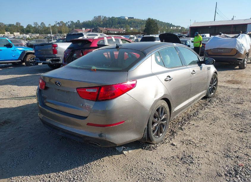 Photo 4 of 2014 Kia Optima EX (VIN 5XXGN4A7XEG294564)