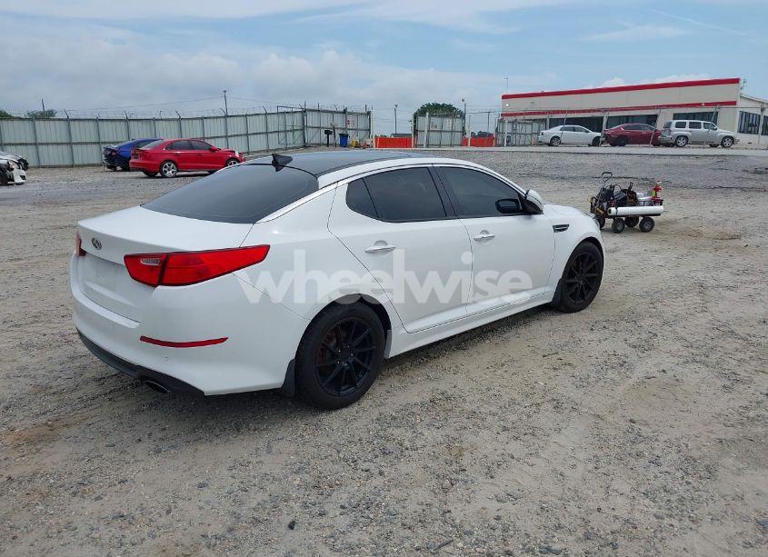 Photo 4 of 2014 Kia Optima EX (VIN 5XXGN4A7XEG311847)