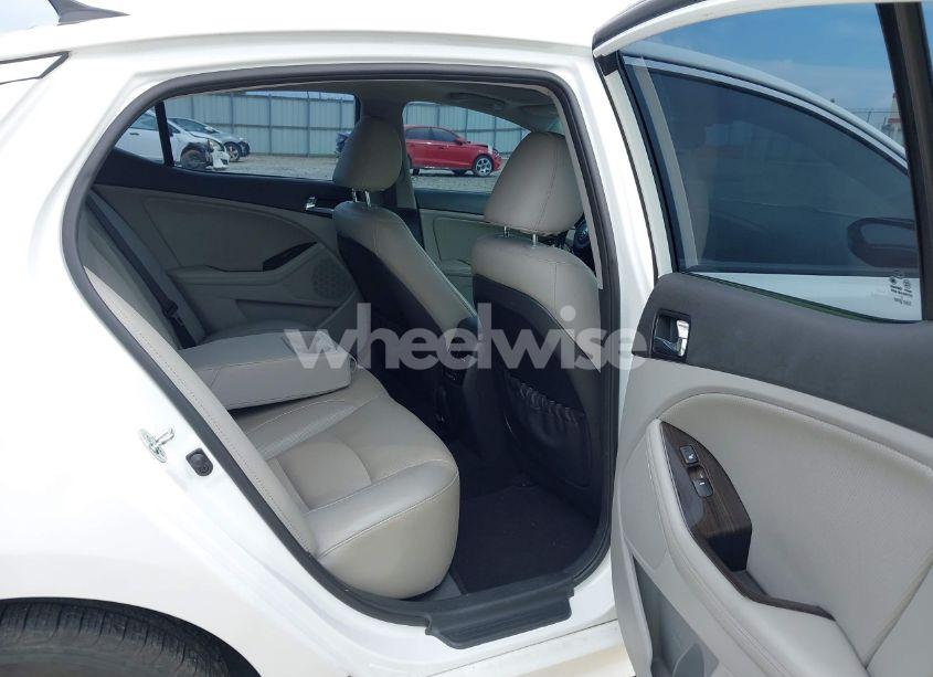 Photo 8 of 2014 Kia Optima EX (VIN 5XXGN4A7XEG311847)