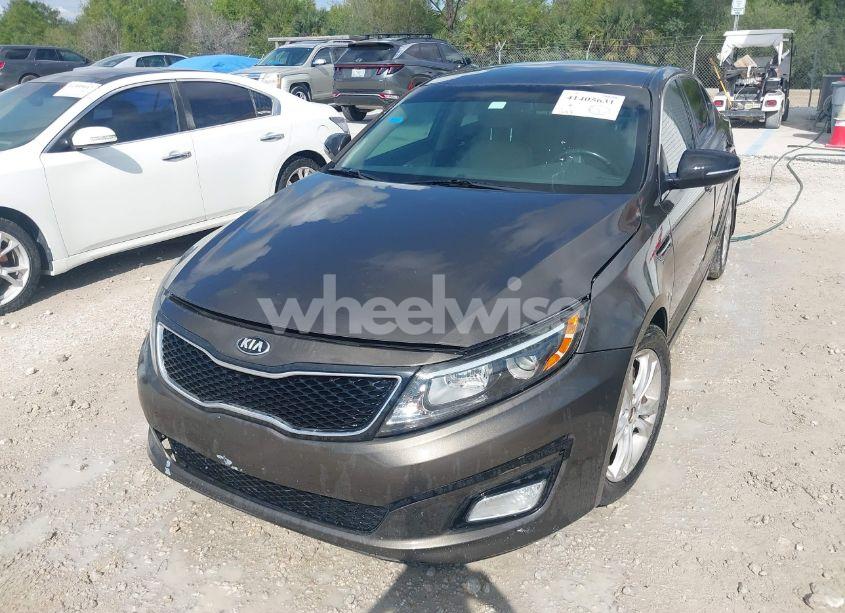 Photo 2 of 2014 Kia Optima EX (VIN 5XXGN4A7XEG325926)