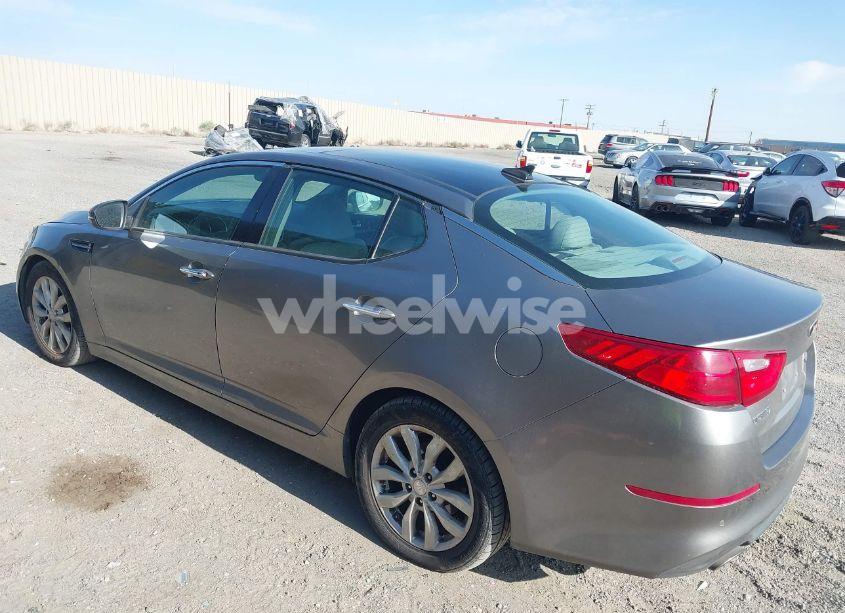 Photo 3 of 2014 Kia Optima EX (VIN 5XXGN4A7XEG346890)