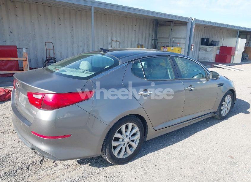 Photo 4 of 2014 Kia Optima EX (VIN 5XXGN4A7XEG346890)