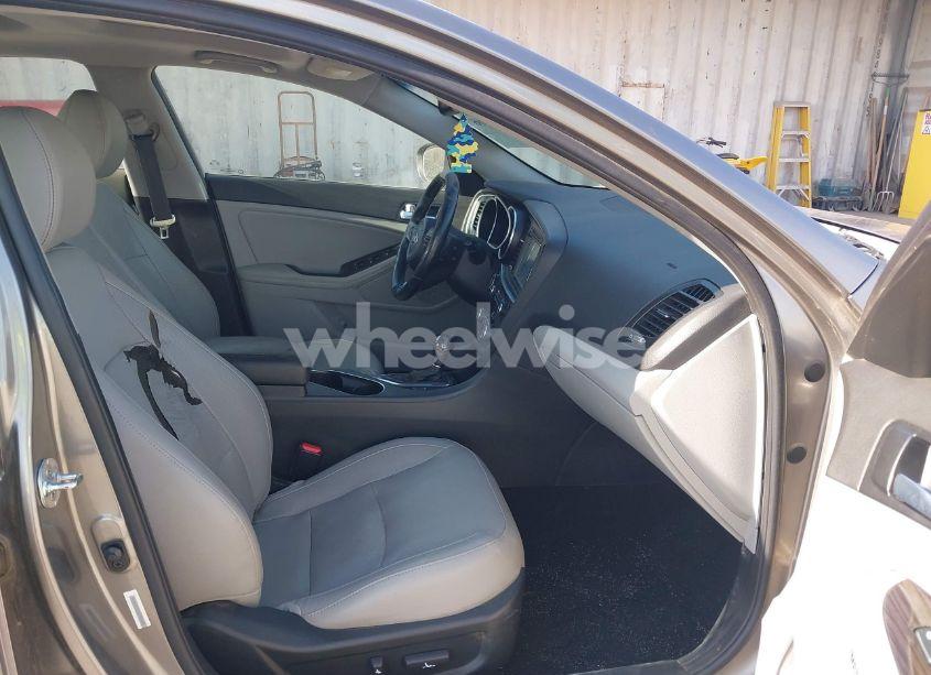 Photo 5 of 2014 Kia Optima EX (VIN 5XXGN4A7XEG346890)