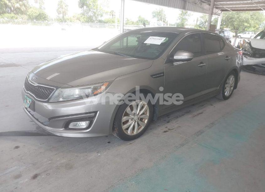 Photo 2 of 2015 Kia Optima EX (VIN 5XXGN4A7XFG358202)