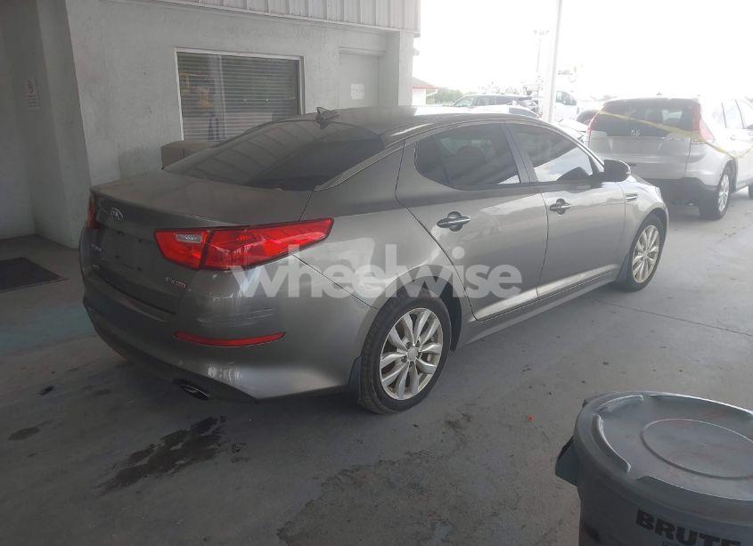 Photo 4 of 2015 Kia Optima EX (VIN 5XXGN4A7XFG358202)