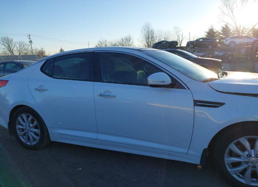 Photo 13 of 2015 Kia Optima EX (VIN 5XXGN4A7XFG379163)