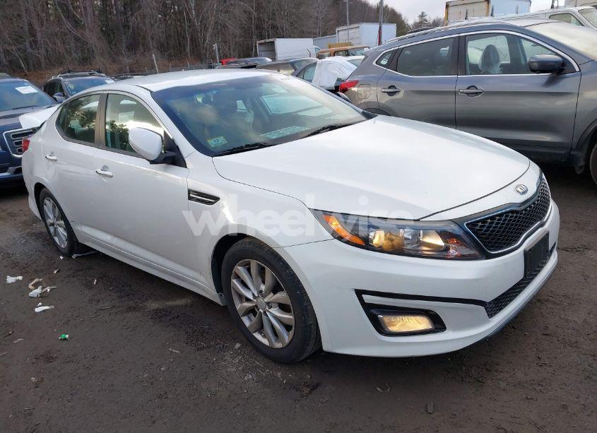 2015 Kia Optima EX (VIN 5XXGN4A7XFG402120) main photo