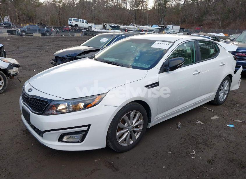 Photo 2 of 2015 Kia Optima EX (VIN 5XXGN4A7XFG402120)