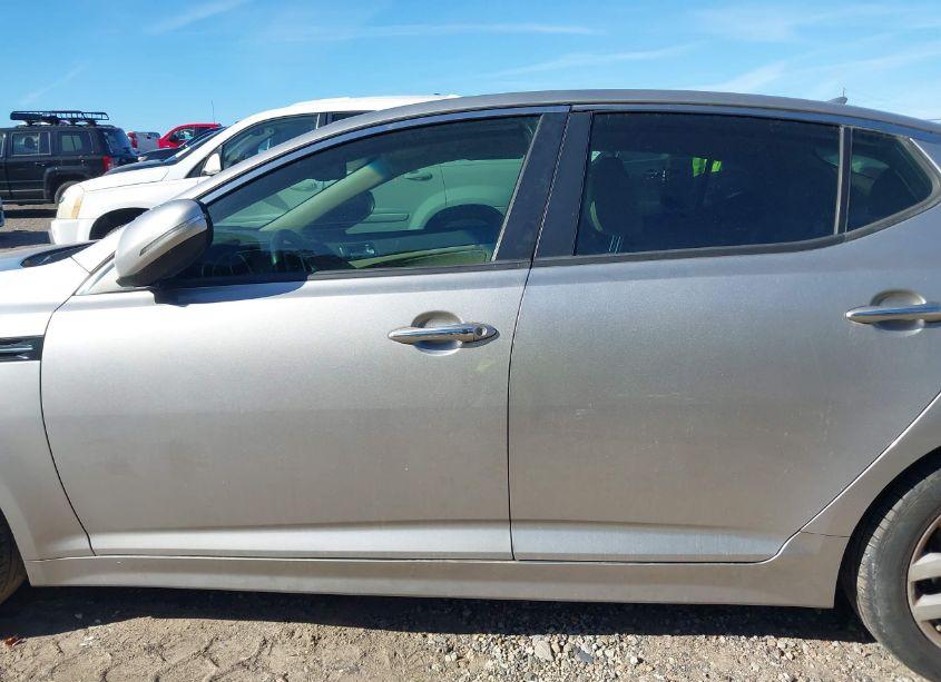 Photo 15 of 2015 Kia Optima EX (VIN 5XXGN4A7XFG407947)