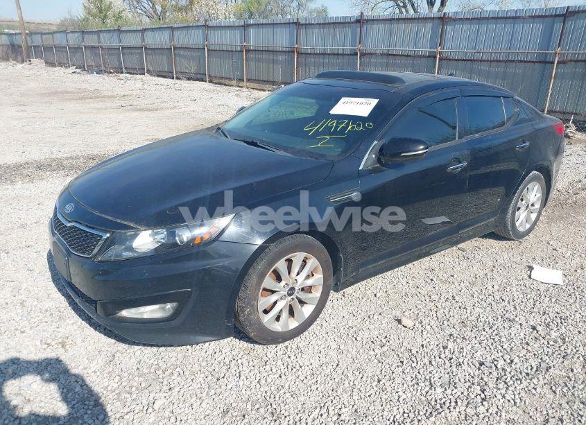 Photo 2 of 2012 Kia Optima SX (VIN 5XXGR4A60CG002221)