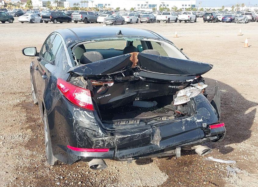 Photo 6 of 2012 Kia Optima SX (VIN 5XXGR4A60CG052908)