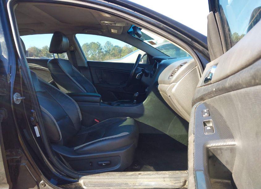 Photo 5 of 2012 Kia Optima SX (VIN 5XXGR4A60CG076190)