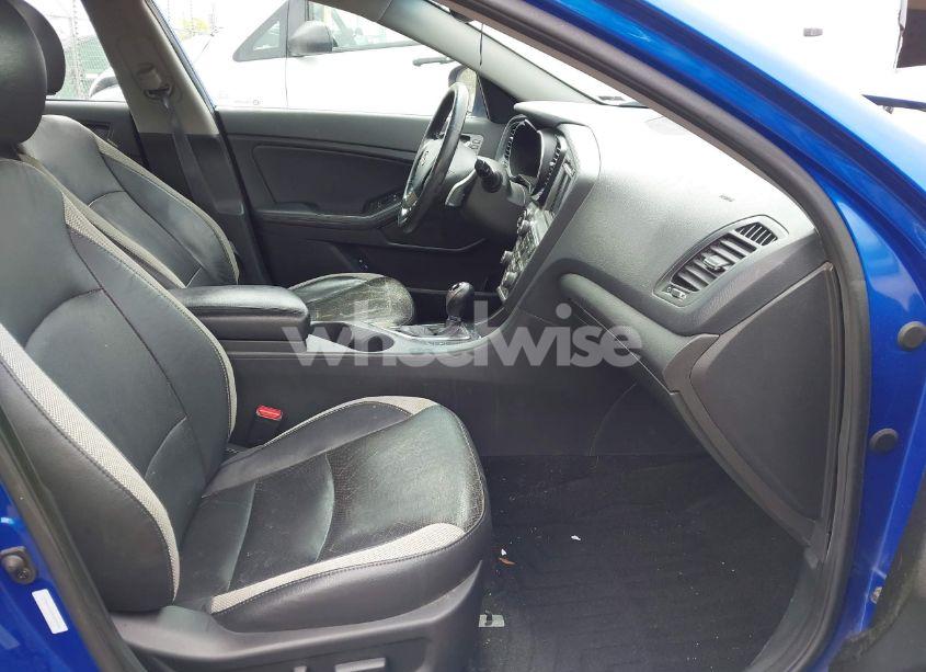 Photo 5 of 2012 Kia Optima SX (VIN 5XXGR4A60CG078988)