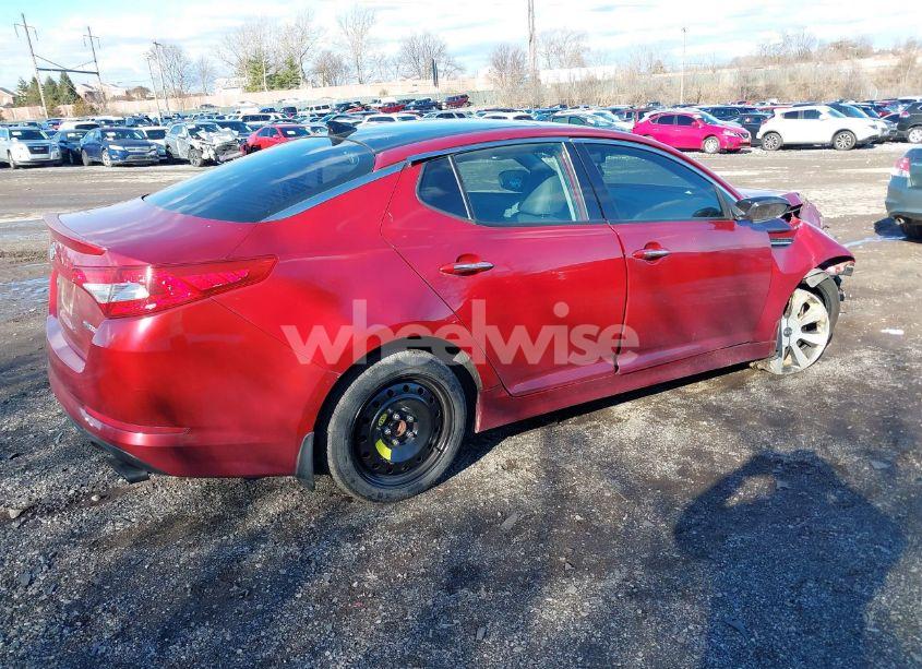 Photo 4 of 2012 Kia Optima SX (VIN 5XXGR4A60CG086055)