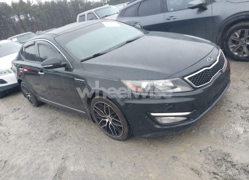 2013 Kia Optima SX (VIN 5XXGR4A60DG097512) main photo