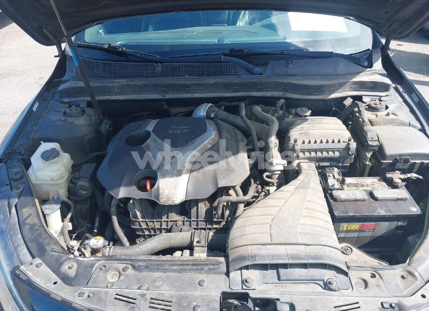 Photo 10 of 2013 Kia Optima SX (VIN 5XXGR4A60DG101848)