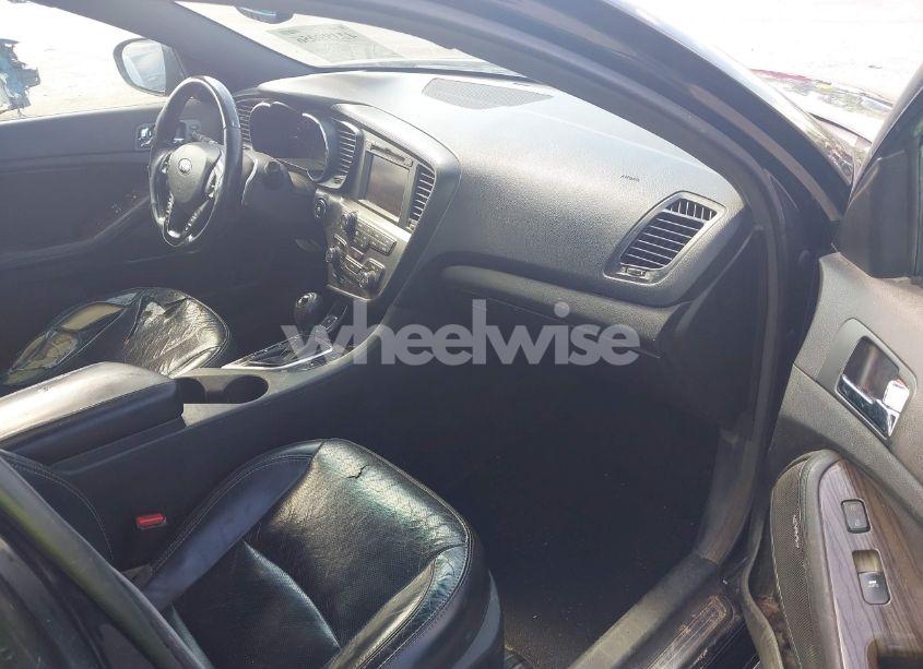 Photo 5 of 2013 Kia Optima SX (VIN 5XXGR4A60DG101848)