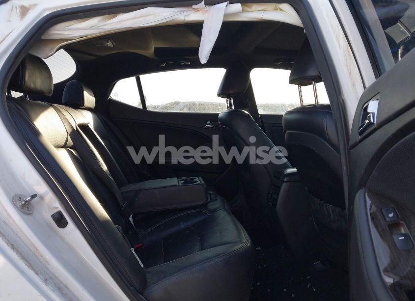 Photo 8 of 2013 Kia Optima SX (VIN 5XXGR4A60DG213968)