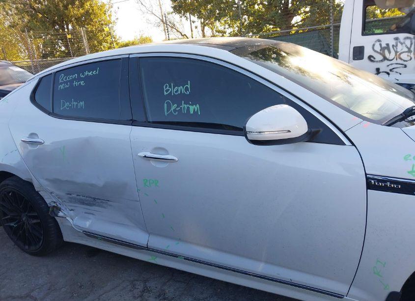 Photo 13 of 2014 Kia Optima SXL TURBO (VIN 5XXGR4A60EG280961)