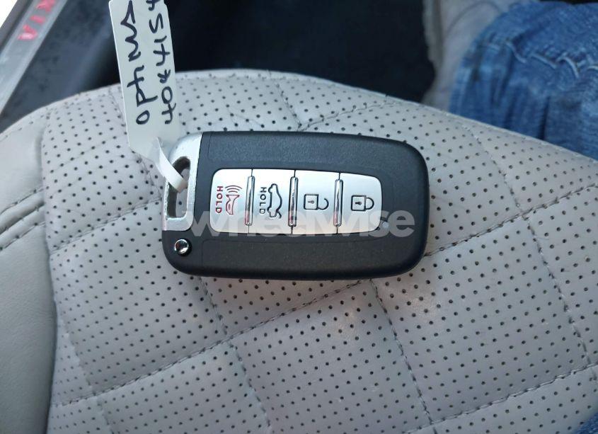 Photo 11 of 2015 Kia Optima SXL TURBO (VIN 5XXGR4A60FG477470)