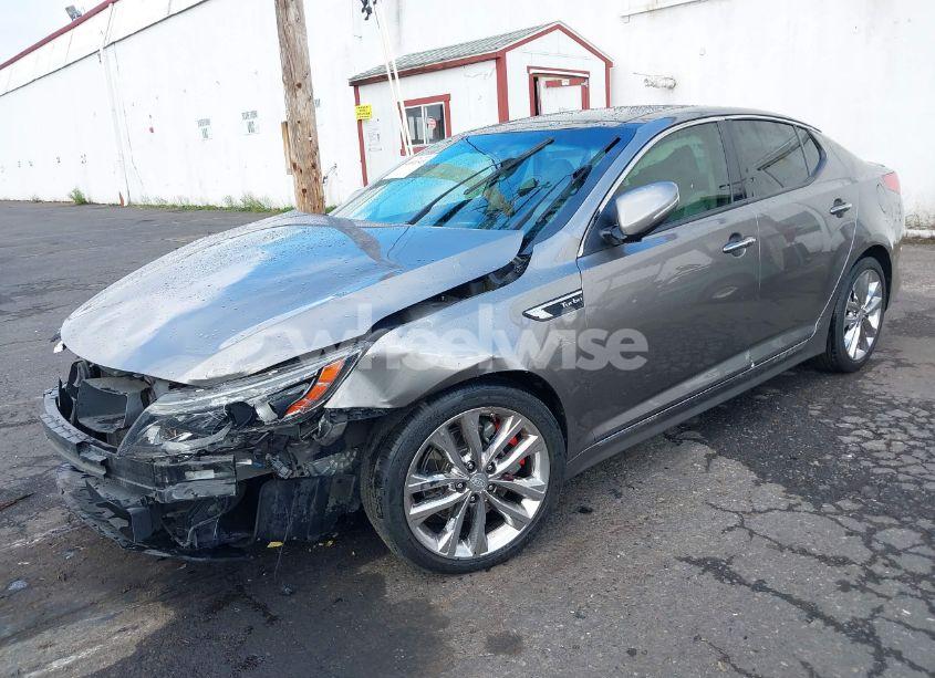 Photo 2 of 2015 Kia Optima SXL TURBO (VIN 5XXGR4A60FG477470)