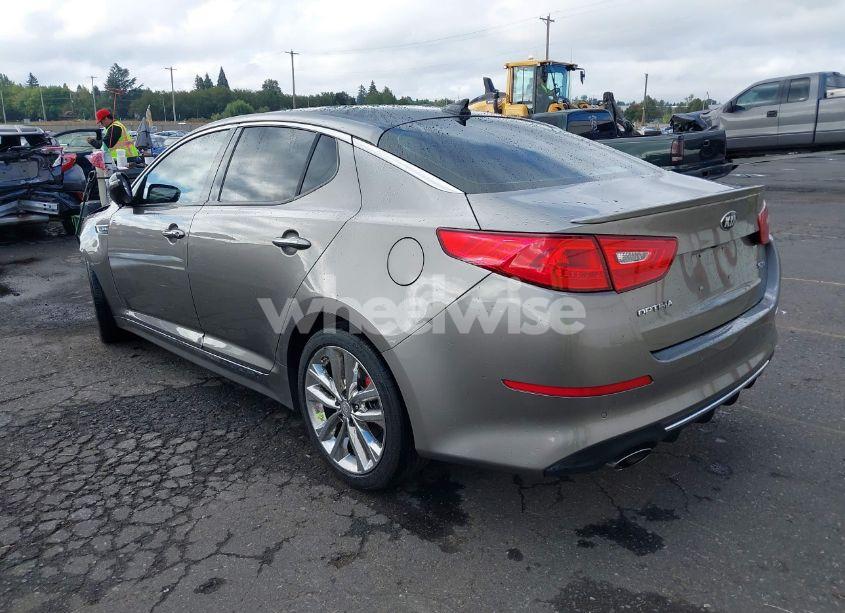 Photo 3 of 2015 Kia Optima SXL TURBO (VIN 5XXGR4A60FG477470)