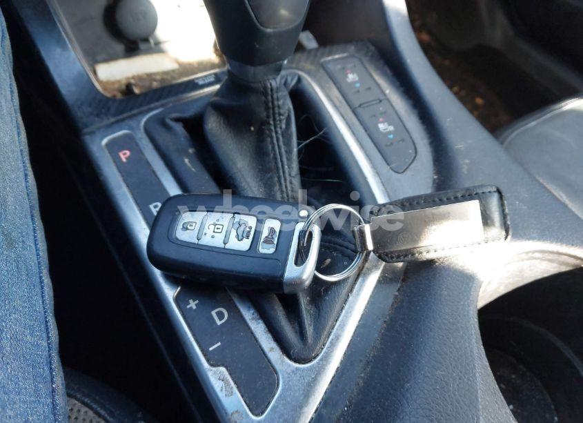 Photo 11 of 2012 Kia Optima SX (VIN 5XXGR4A61CG001224)