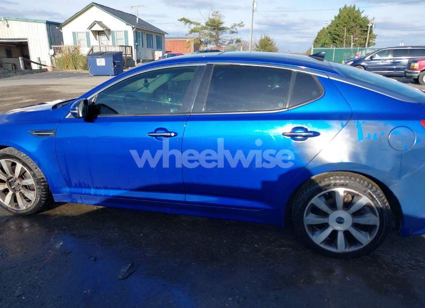 Photo 15 of 2012 Kia Optima SX (VIN 5XXGR4A61CG042744)