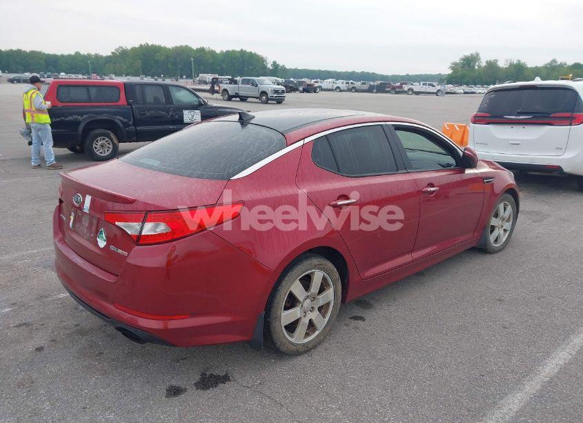 Photo 4 of 2012 Kia Optima SX (VIN 5XXGR4A61CG064923)