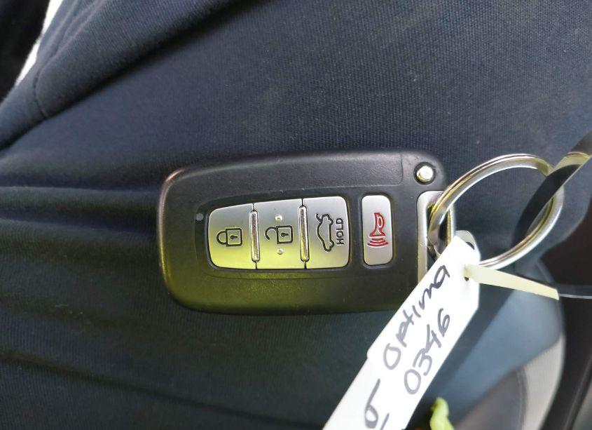 Photo 11 of 2013 Kia Optima SX (VIN 5XXGR4A61DG150346)